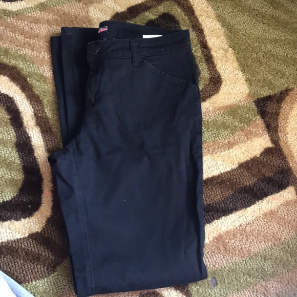 Dickies brand woman’s pants - Picture 2 of 2